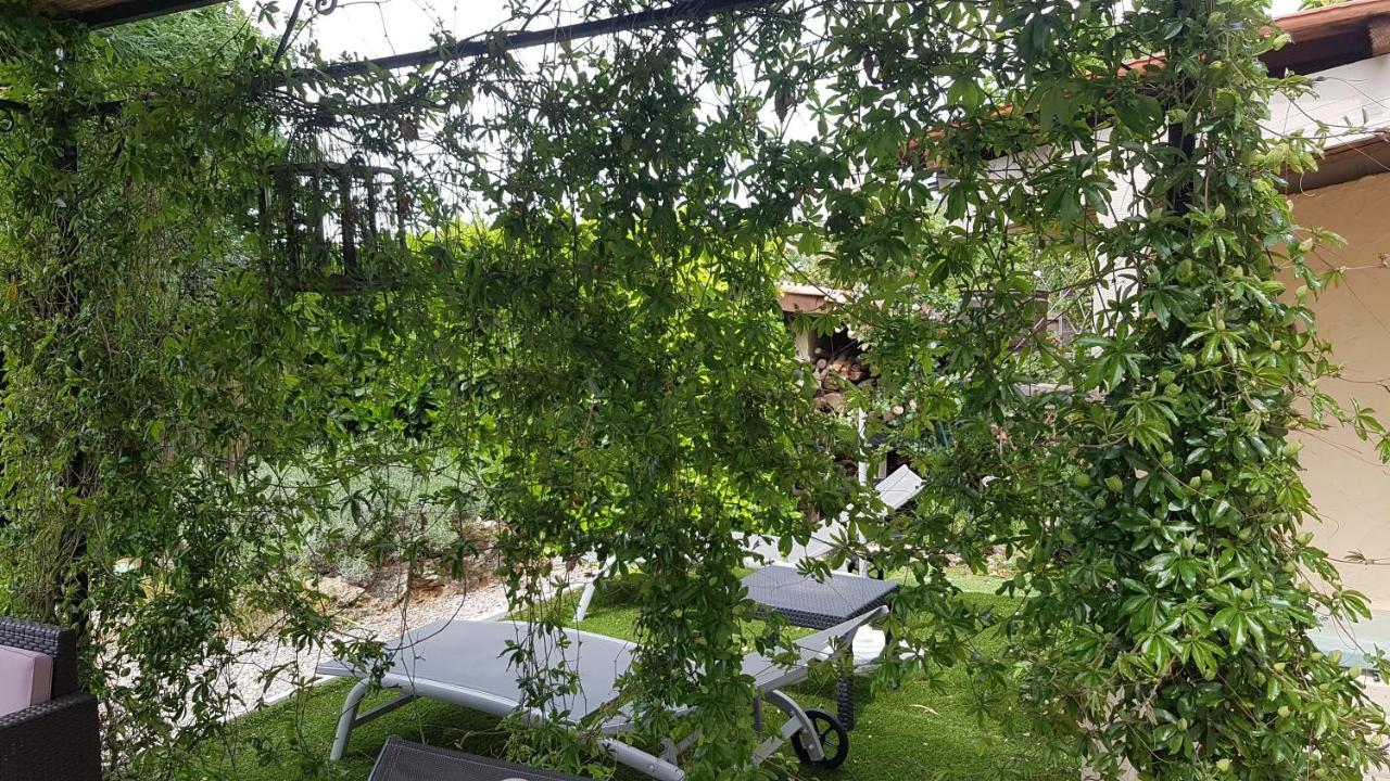 gite LAPAZ/jacuzzi privé/piscine Draguignan Esterno foto