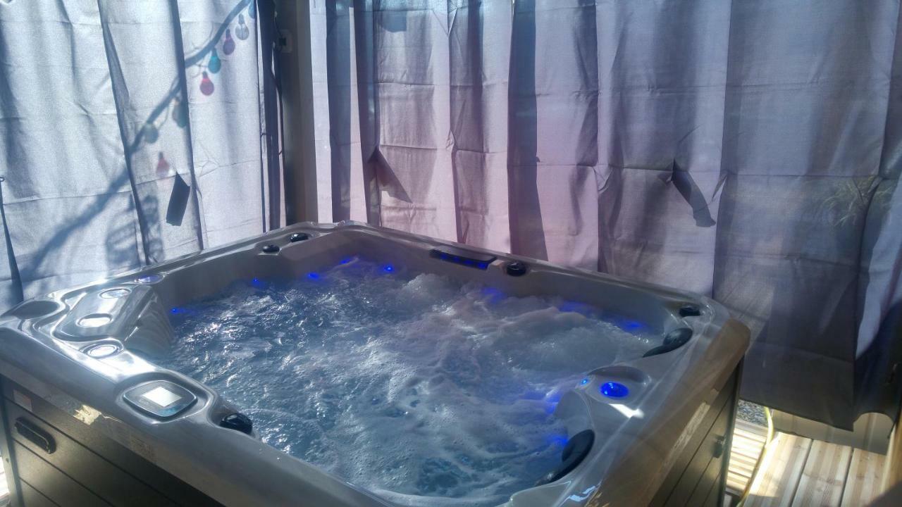 gite LAPAZ/jacuzzi privé/piscine Draguignan Esterno foto